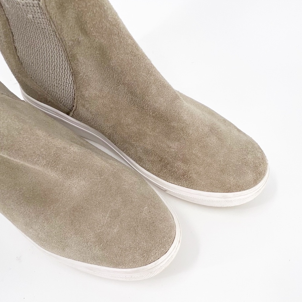 ✅‎ Steve Madden Beige Brown Suede Sultan Chelsea Wedge Sneaker size 8 - Picture 4 of 7